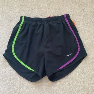 Nike Women's Tempo Dry Core 3'' Running Shorts - Black/multicolor